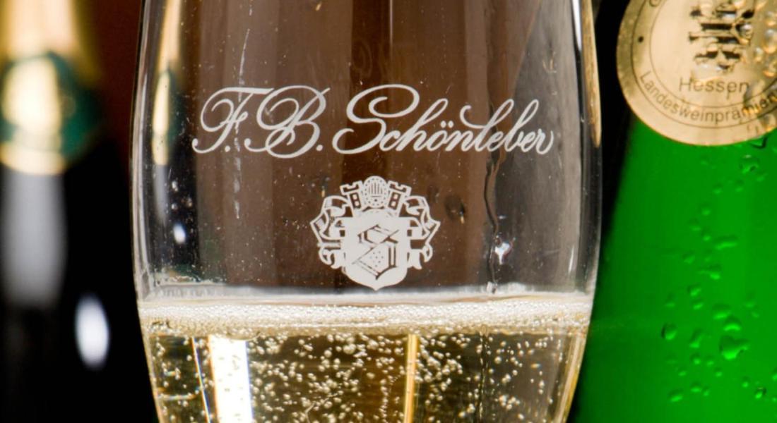 Wein- Und Sekthaus F.B.Schoenleber 厄斯特里希·温克尔 外观 照片